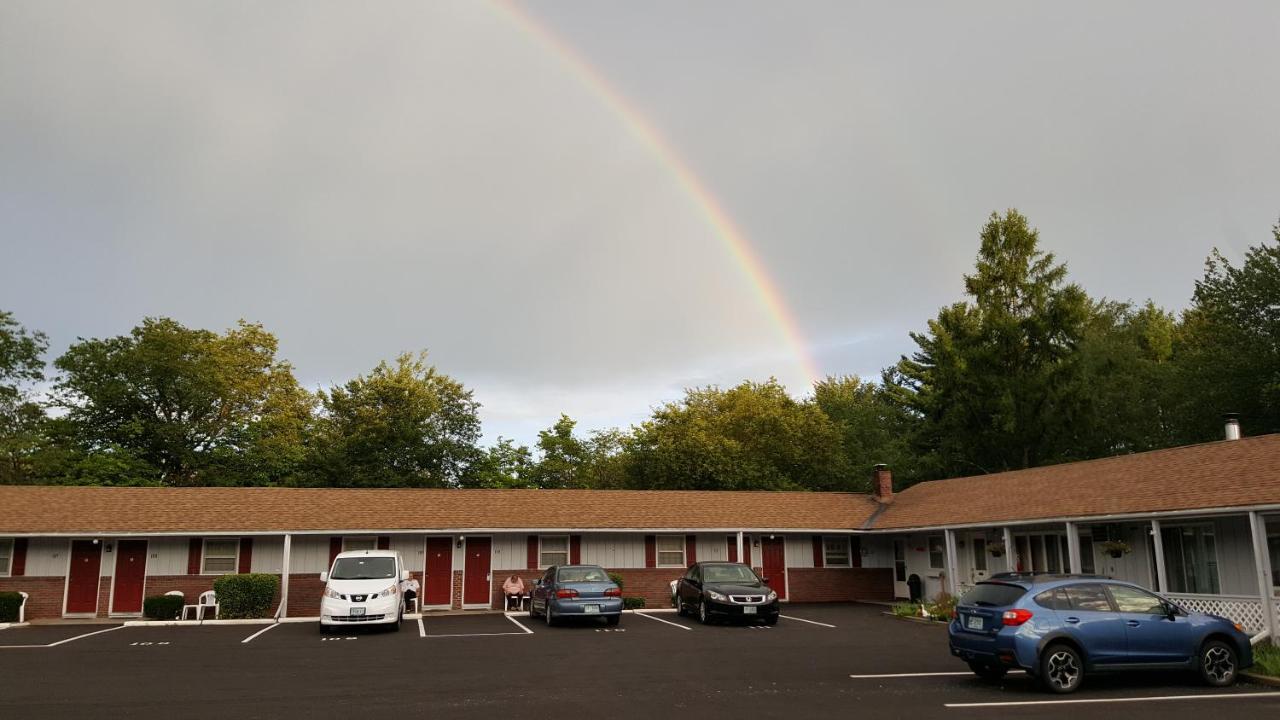 Newport Motel Exterior photo